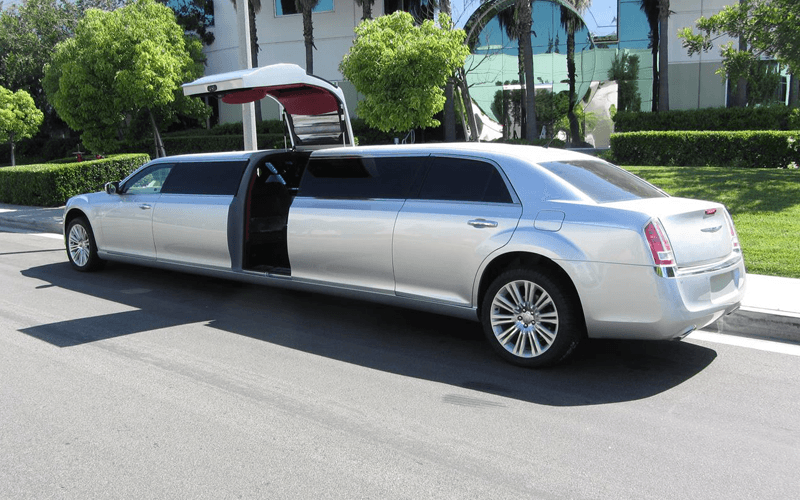 Why a limo is the best car choice